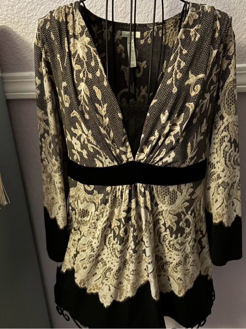 Women's Y2K Black and Cream Lace-Print Blouse Size Medium